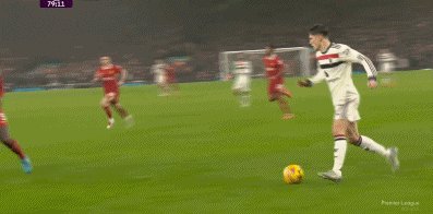 1736121467202017770.gif